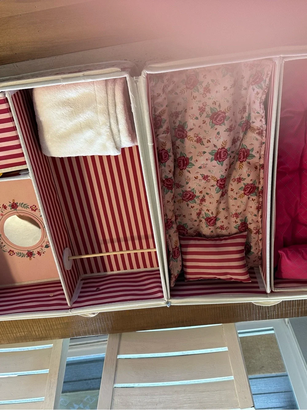 Matilda Jane Darling Dolly Closet Travel Trunk Doll Wardrobe - HTF